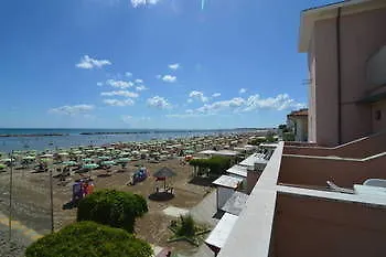 Hotel Vistamare Viserba Rimini