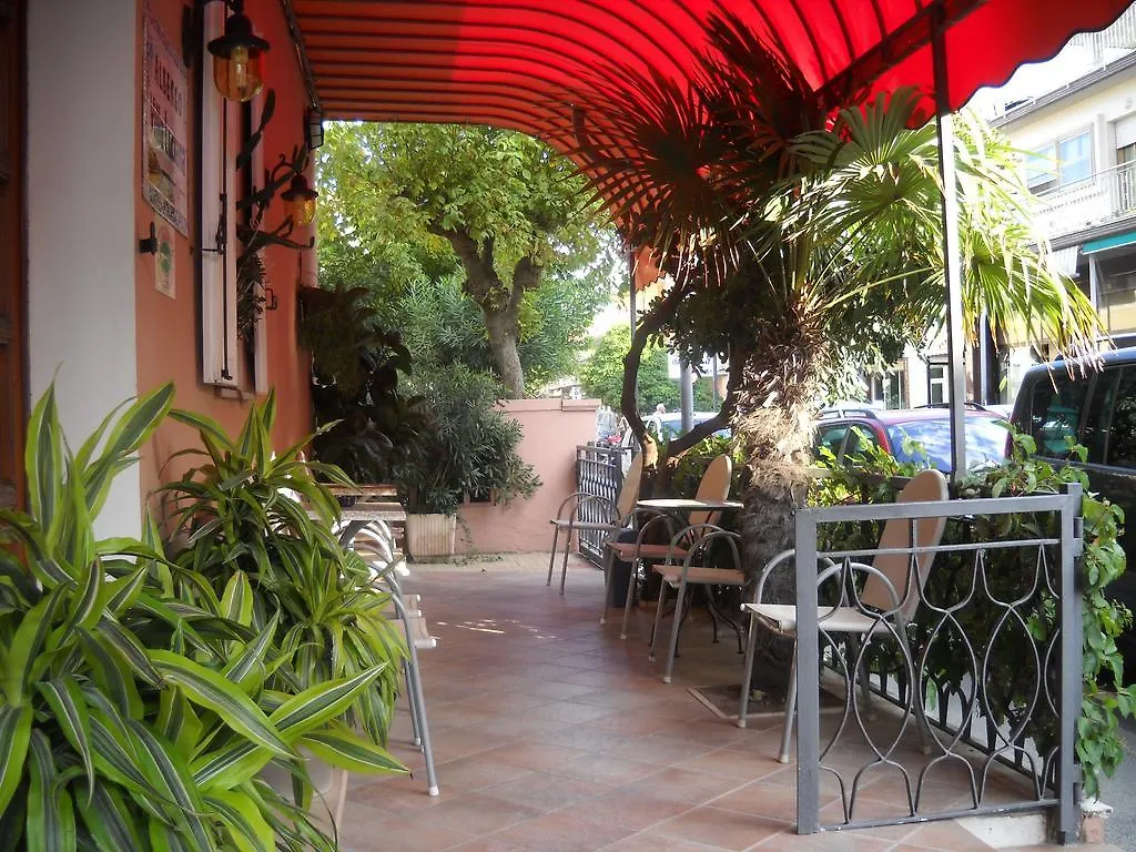 Hotel Vistamare Viserba Rimini 2*,